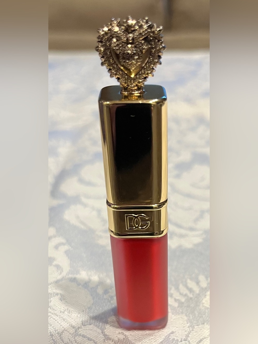 Dolce & Gabbana Soft Matte Liquid Lipstick “Everkiss” - Picture 3 of 5